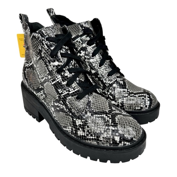 Skechers Shoes - NWT Skechers Teen Spirit Boots Chunky Lug Sole Combat Viper Charmer SZ 10